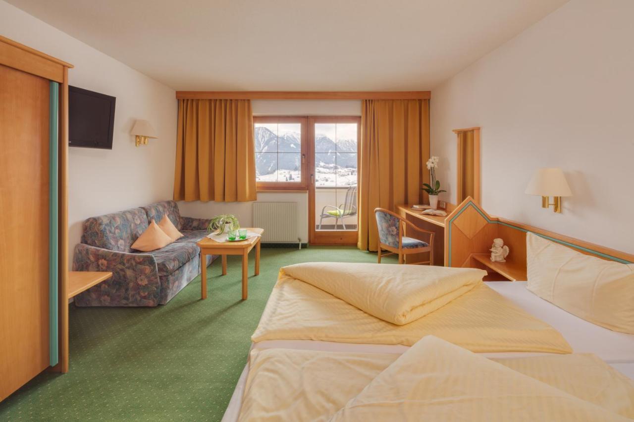 Hotel Belmont Fiss Zewnętrze zdjęcie