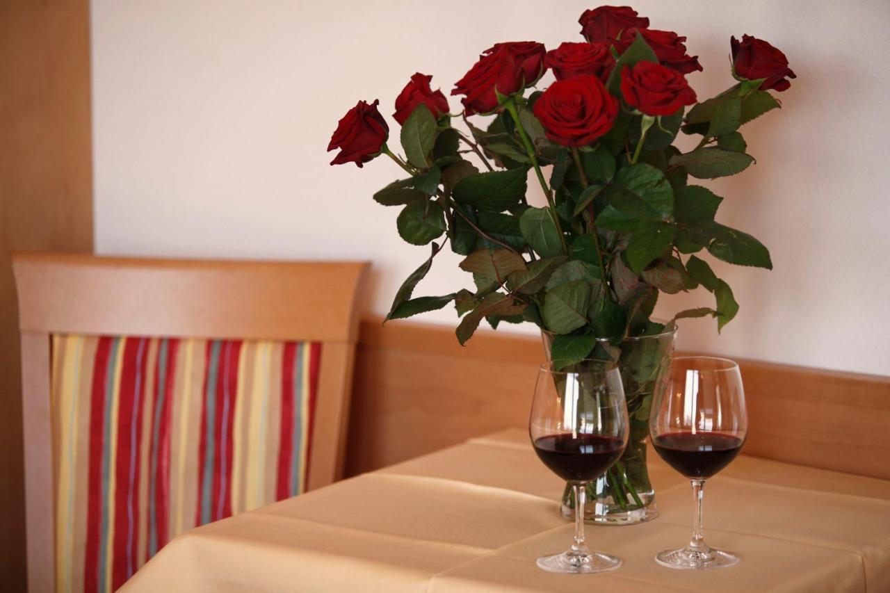 Hotel Belmont Fiss Zewnętrze zdjęcie