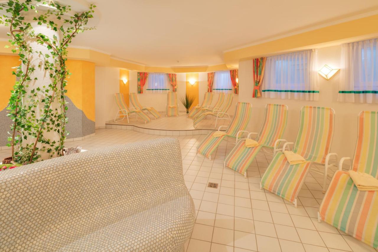 Hotel Belmont Fiss Zewnętrze zdjęcie